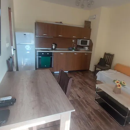 Amadeus 5 Apartment